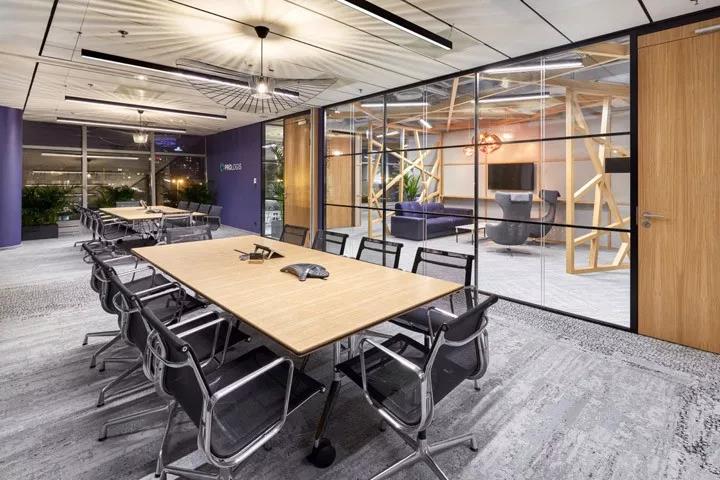 簡約實用辦公家具，定義現(xiàn)代時尚新潮流！